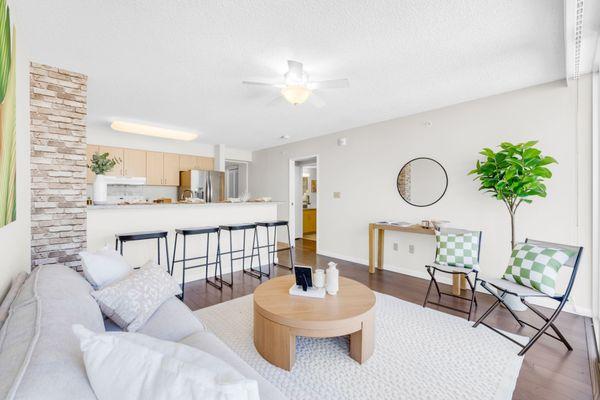 Oasis Staging + Design