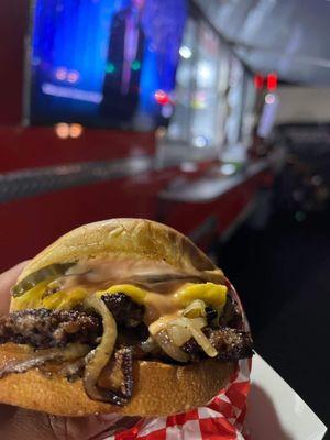 Smash N Go burger