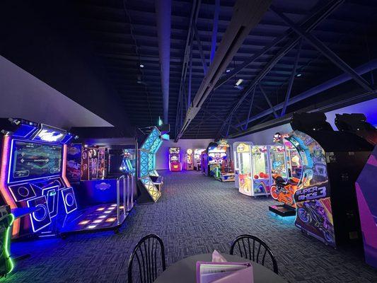 King Pin Lanes