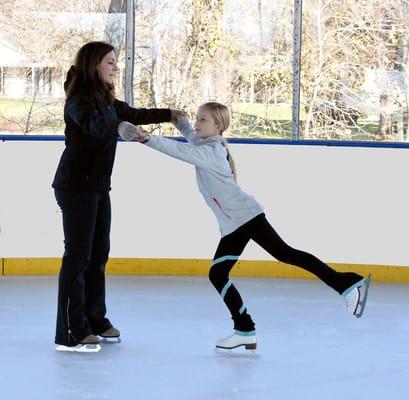 Have a future Olympian in the family? Get their figure skating career started with us in West Seneca at Leisure Rinks!