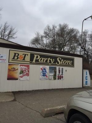 B & T Party Store