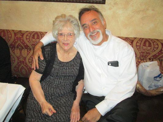 This beautiful lady is my mother and her name is Pearl.
She is 91. She is amazing!