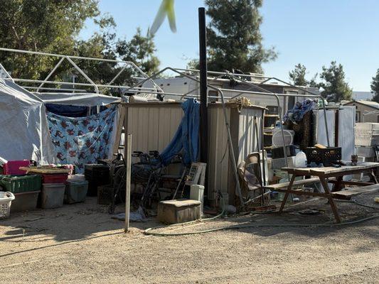 Trash and enclosures.