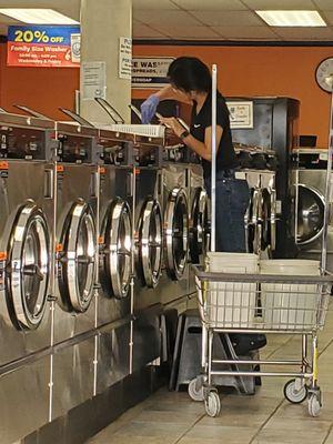 Launderland Wash & Dry