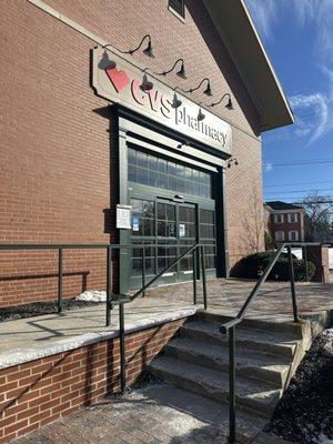 Entrance does have a long handicapped access ramp