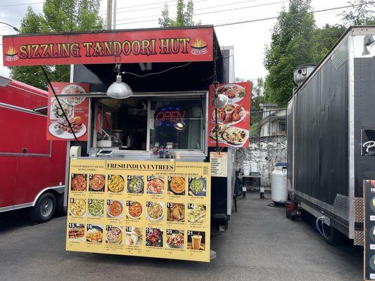 Sizzling Tandoori Hut