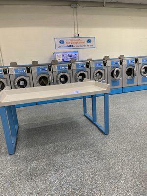 Wavemax Laundry