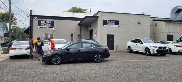 Caliber Collision 251 Montgomery St Bloomfield, NJ 973.743.2334