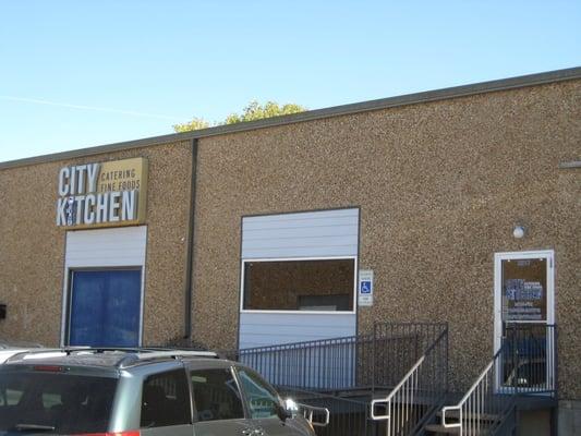 Yes, this is the front of the Café.