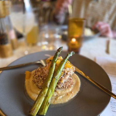 Almond crusted Lake Superior Whitefish on rutabega purée with asparagus and blood orange