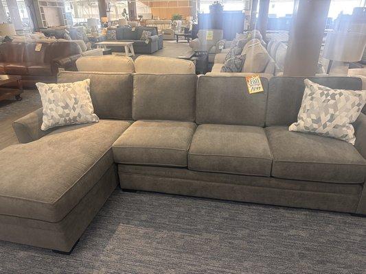 R & R Furniture and Mattress