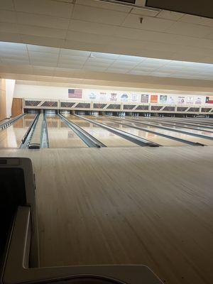 Leesure Lanes