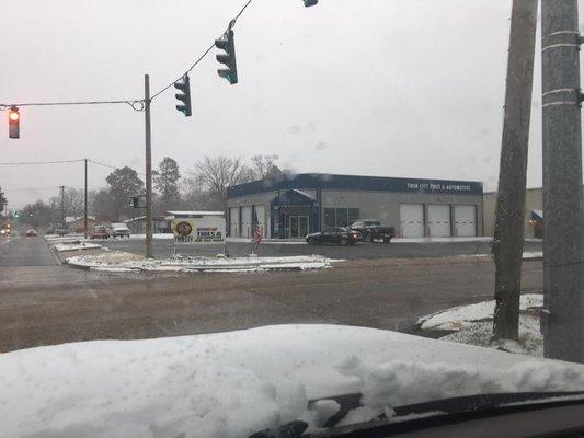 Twin City Tires & Automotive