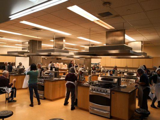 Food Innovation Lab kitchen!