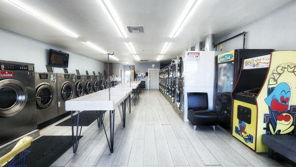 Lucky Laundromat