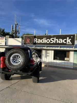 Been 11 years the last time I've seen a radio shack banner in person.