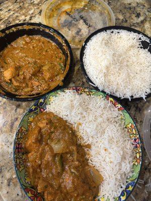 I served up my to go order of chicken kadhai. Enough for two people.