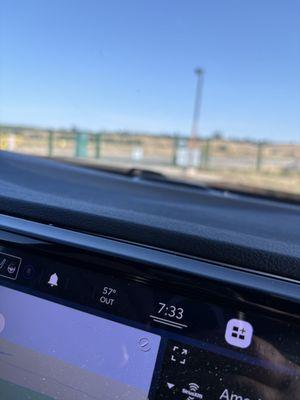 County not opening park with staff on premises When you call the county's number only recieved recording This must be managed better