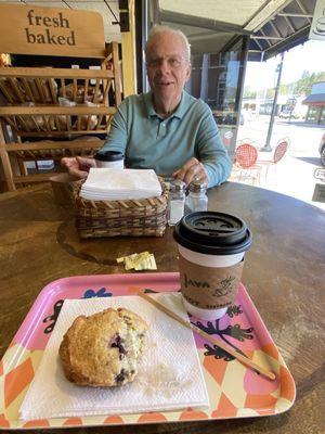 Love this shop. Great scones and expresso or any coffee drinks.