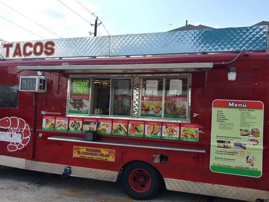 Located in Valero parking lot.One of many taco trucks in the area.Great tacos for 2 bucks.