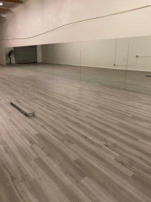 Nick's Glass and Mirrors