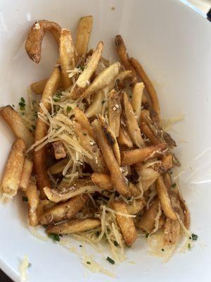 Old Faithful Inn Gift Shop