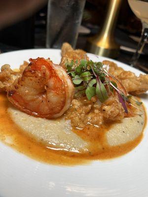 Catfish and grits. I added shrimps (+$13)