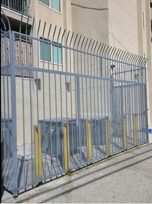 Metal Fences & Gates