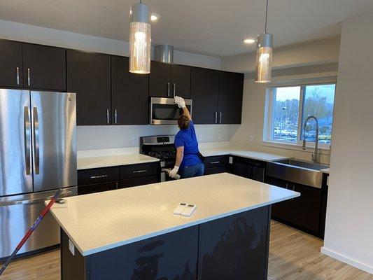 Hernandez House Cleaning Services