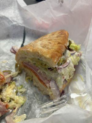 Avenue Market & Deli