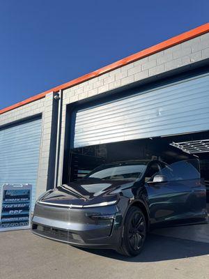 PREMIUM TINT WORLD-WRAP-(PPF)