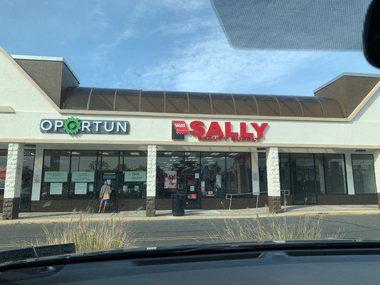 I found everything I wanted except color kit. I did get a brush now I need a bowl.