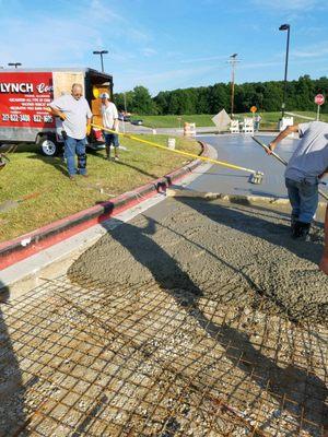 Lynch Concrete Construction