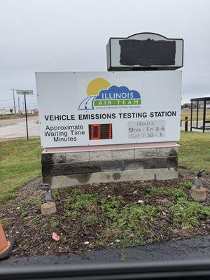 Wait Time on Street Sign