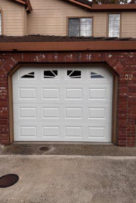 Robbins' Quality Garage Doors