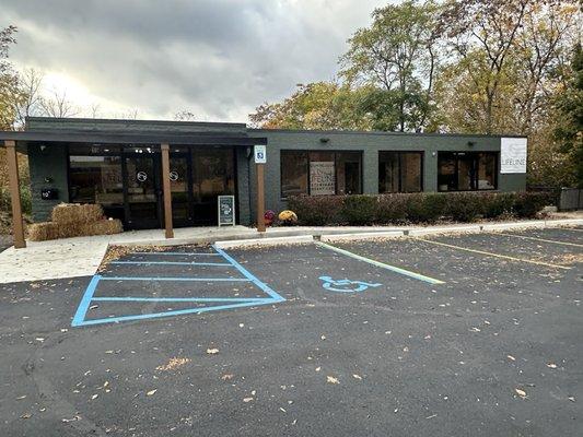 Lifeline Veterinary Urgent Care