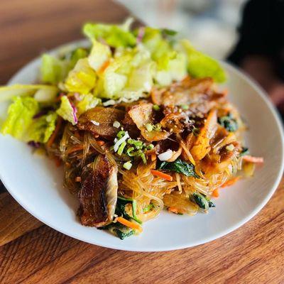 Jap chae and salad lunch combo