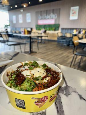 Bibimbap with beef bulgogi