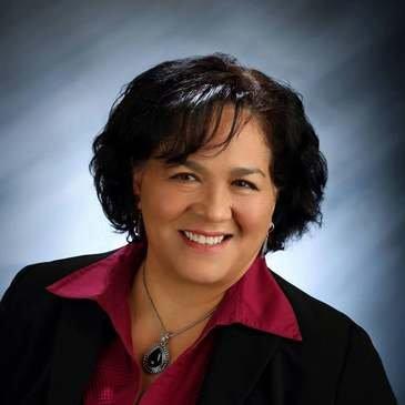 Elizabeth Horat - Lozoya Real Estate