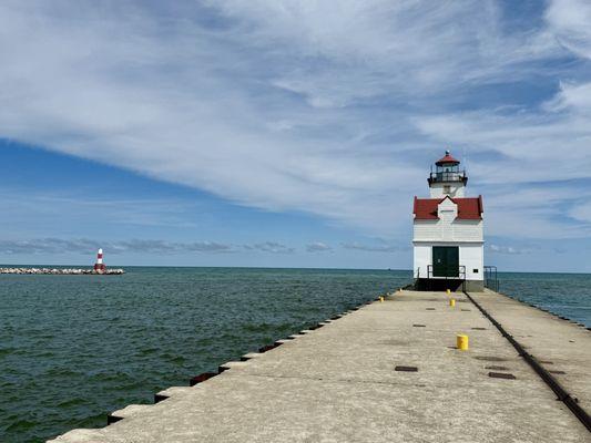Kewaunee Pierhead Lighthouse