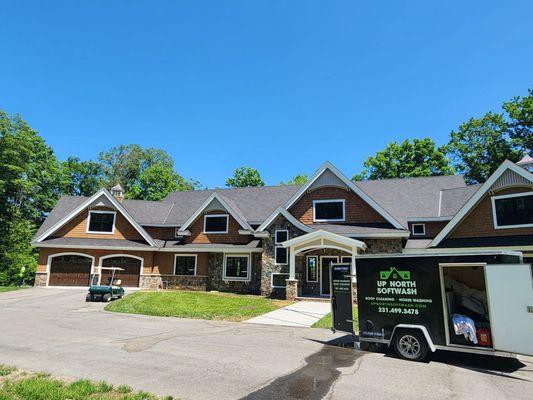 UpNorth Softwash Pressure Washing Services