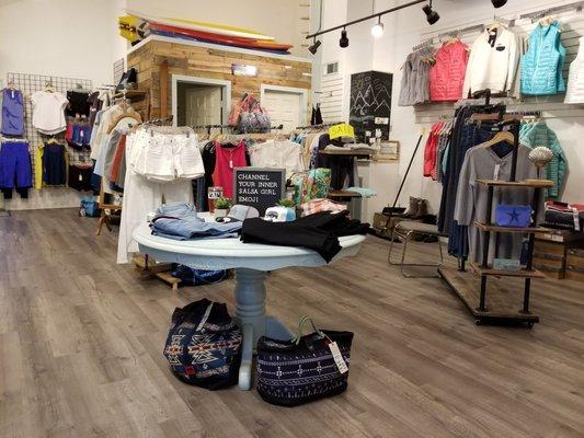 Checking out some sunglasses at Sportworks. #sportworks #duxburyma