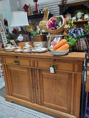 Rockin'b Antiques & Collectables