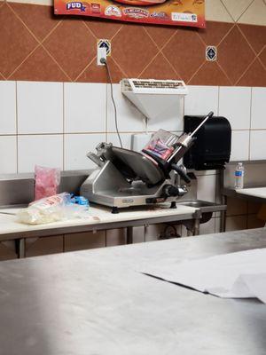 Terrible conditions at la michocana meat market Marbach :(
