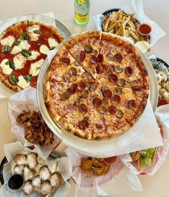 Cheesy Jackpot Fries The New Yorker Pizza Margherita Pizza Garlic Knots