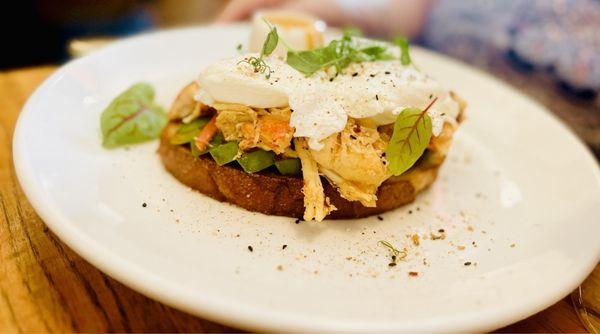 Lobster Avo Toast Beny