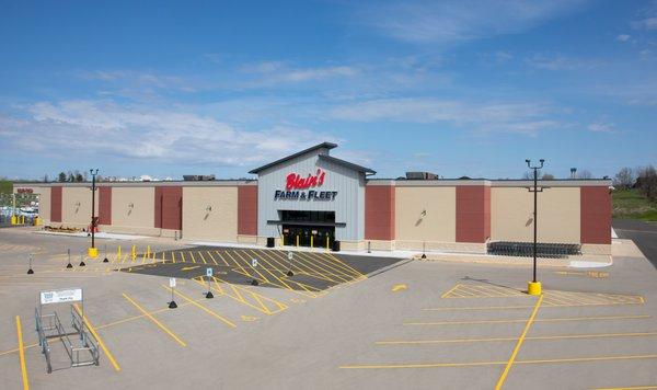 Blain's Farm & Fleet Monroe storefront 2021