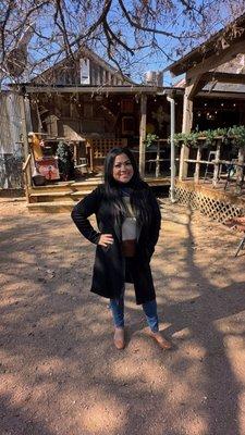 Great music! Awesome atmosphere! Food is amazing!