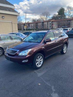 This is the beautiful Lexus I purchased from DMV