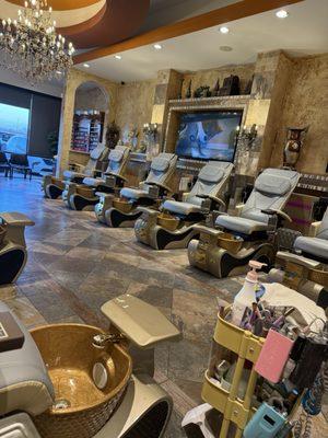 OPI Nails Lounge & Spa